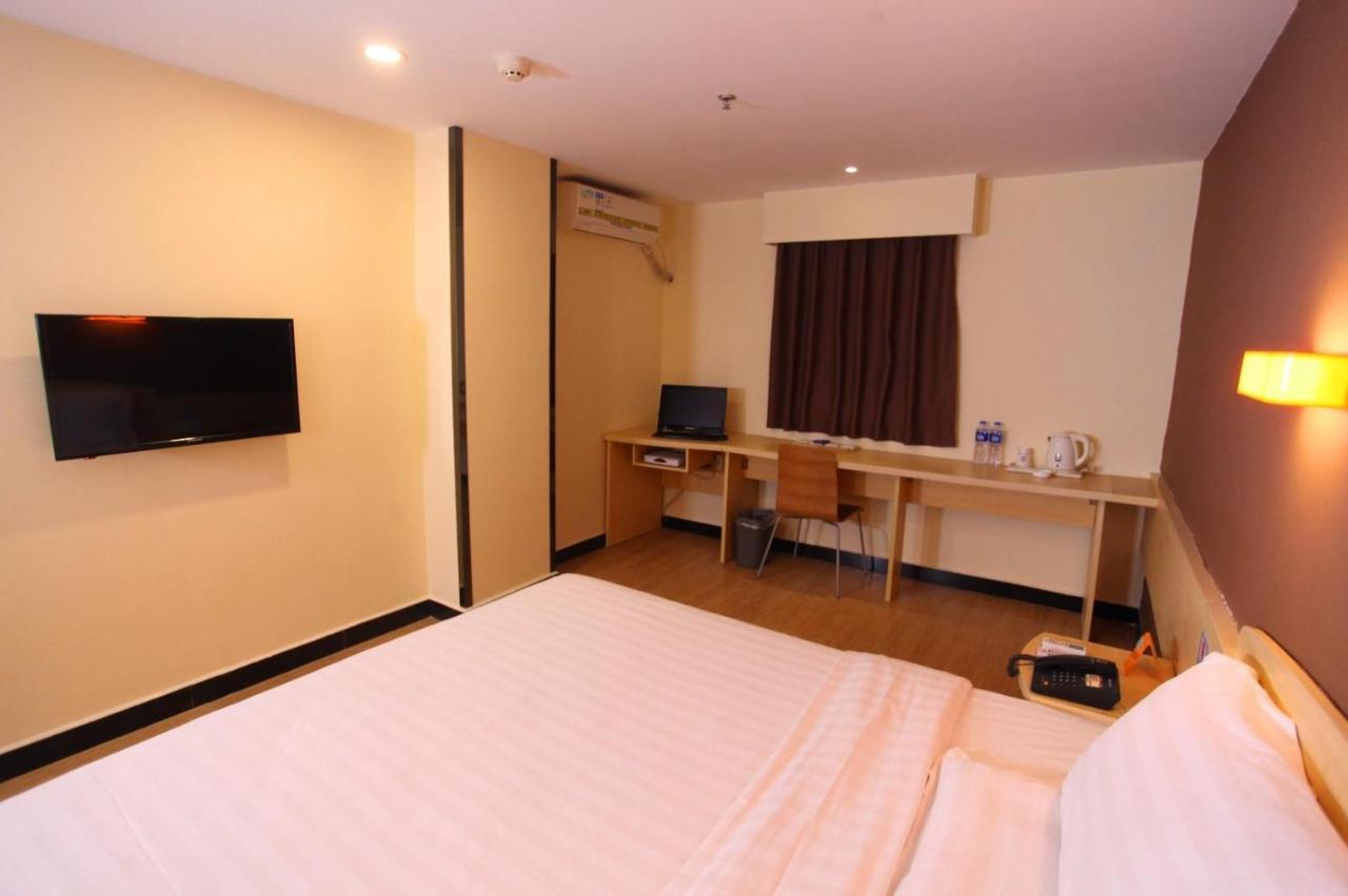 7Days Inn Foshan Gaoming District Exterior photo